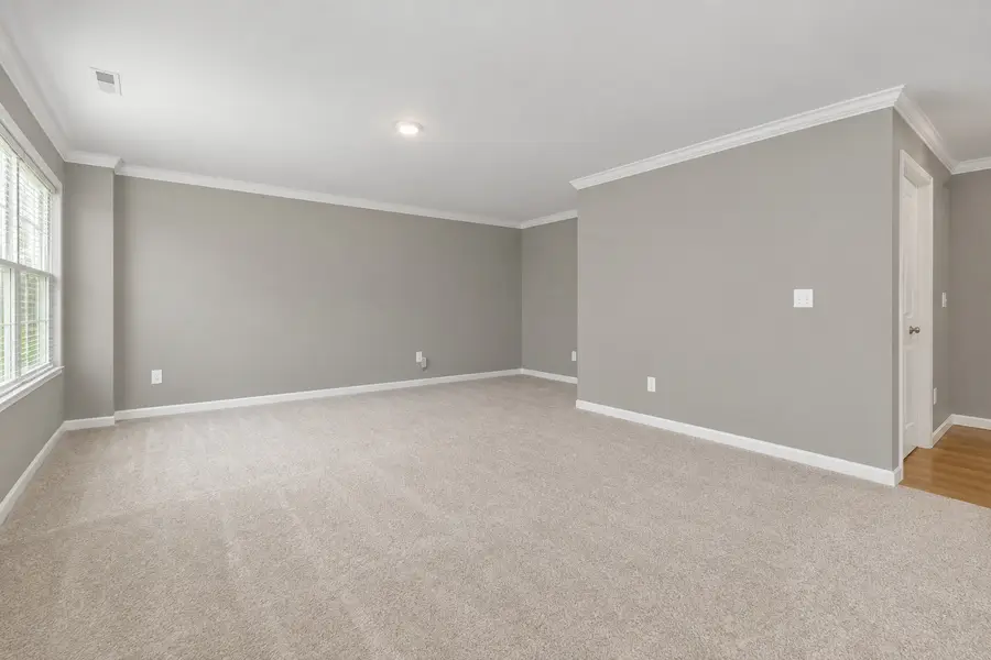 504 Comstock Road, South Elgin, IL 60177 - #3