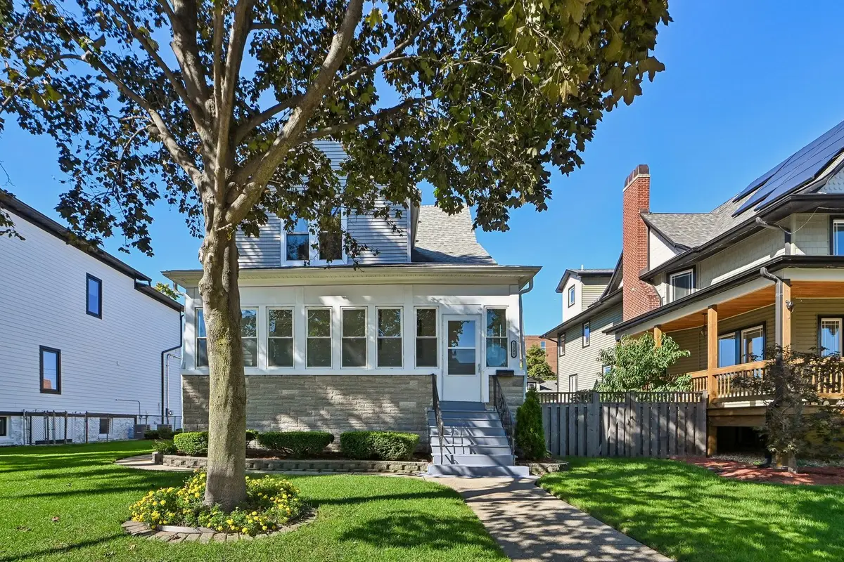 3308 Wesley Avenue, Berwyn, IL 60402 - #1
