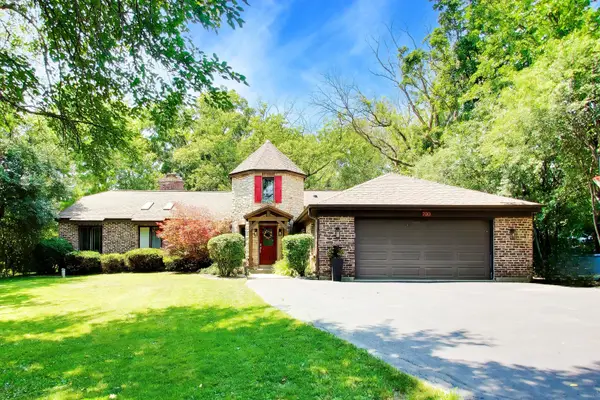 700 N Maple Street, Prospect Heights, IL 60070
