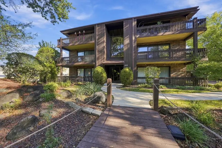 9535 Southwest Highway #2, Oak Lawn, IL 60453 - #2