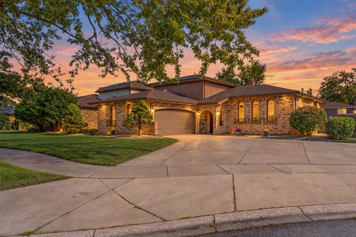 18433 Lange Street, Lansing, IL 60438 - #1
