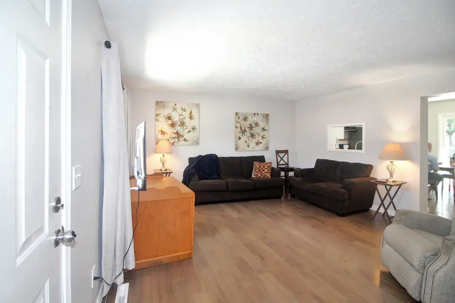 1407 Ridgeport Avenue, Bloomington, IL 61704 - #2