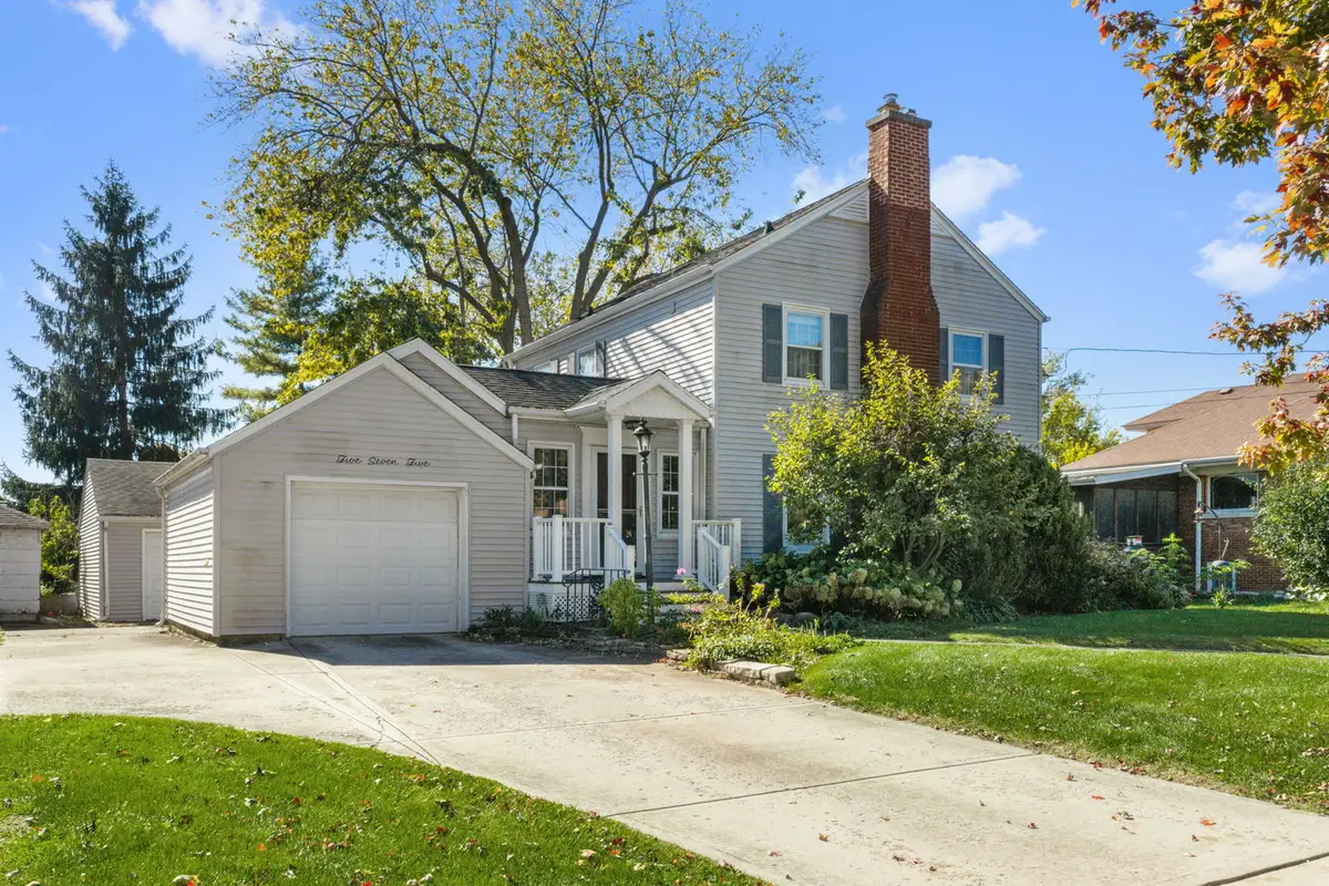 575 E 12th Street, Lockport, IL 60441 - #1