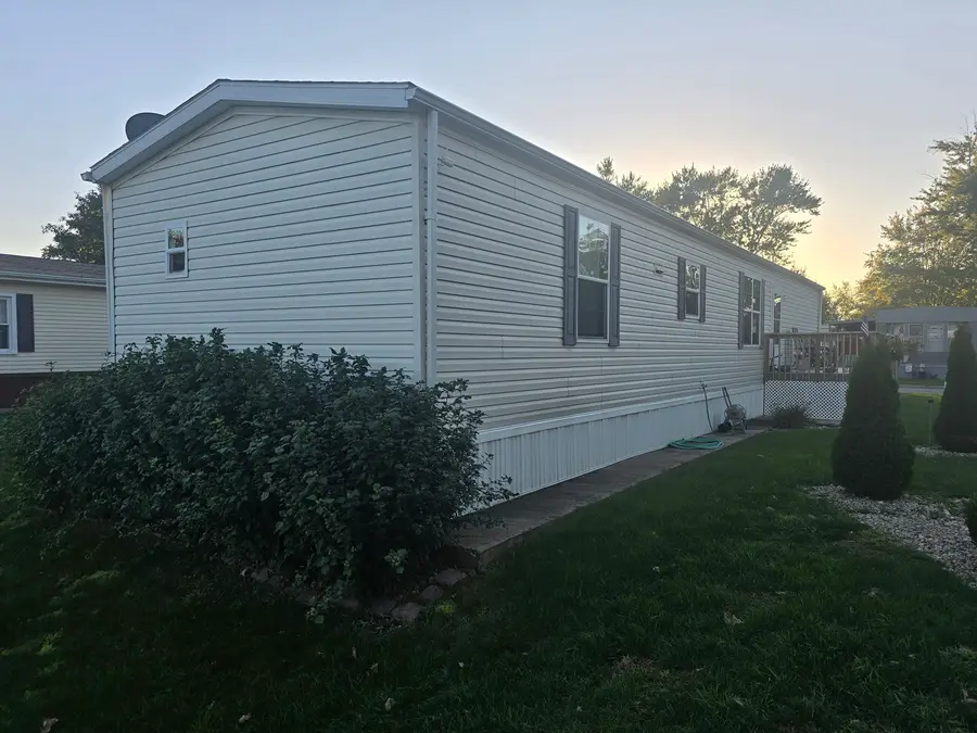 1102 11th Street, Bloomington, IL 61704 - #3