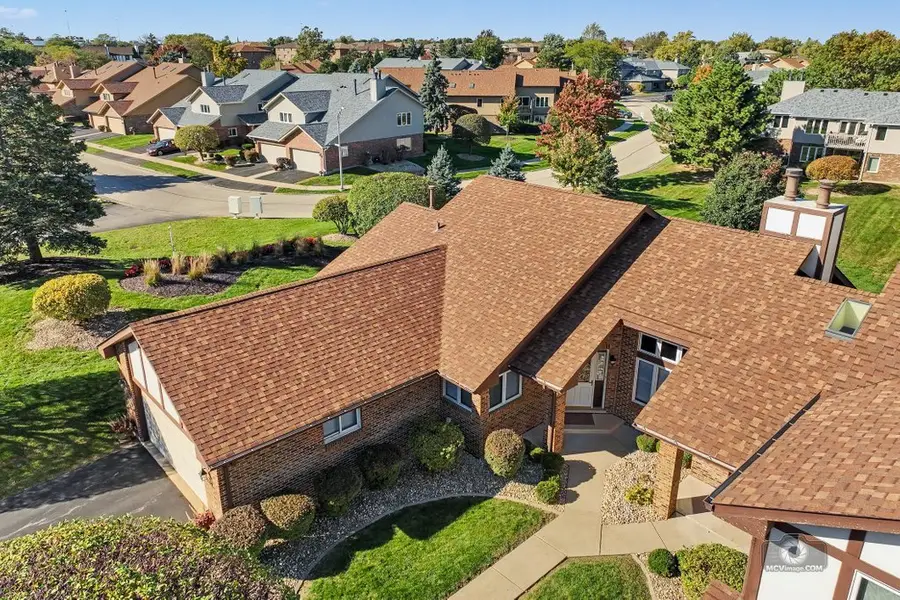 8911 Silverdale Drive #8911, Orland Park, IL 60462 - #3