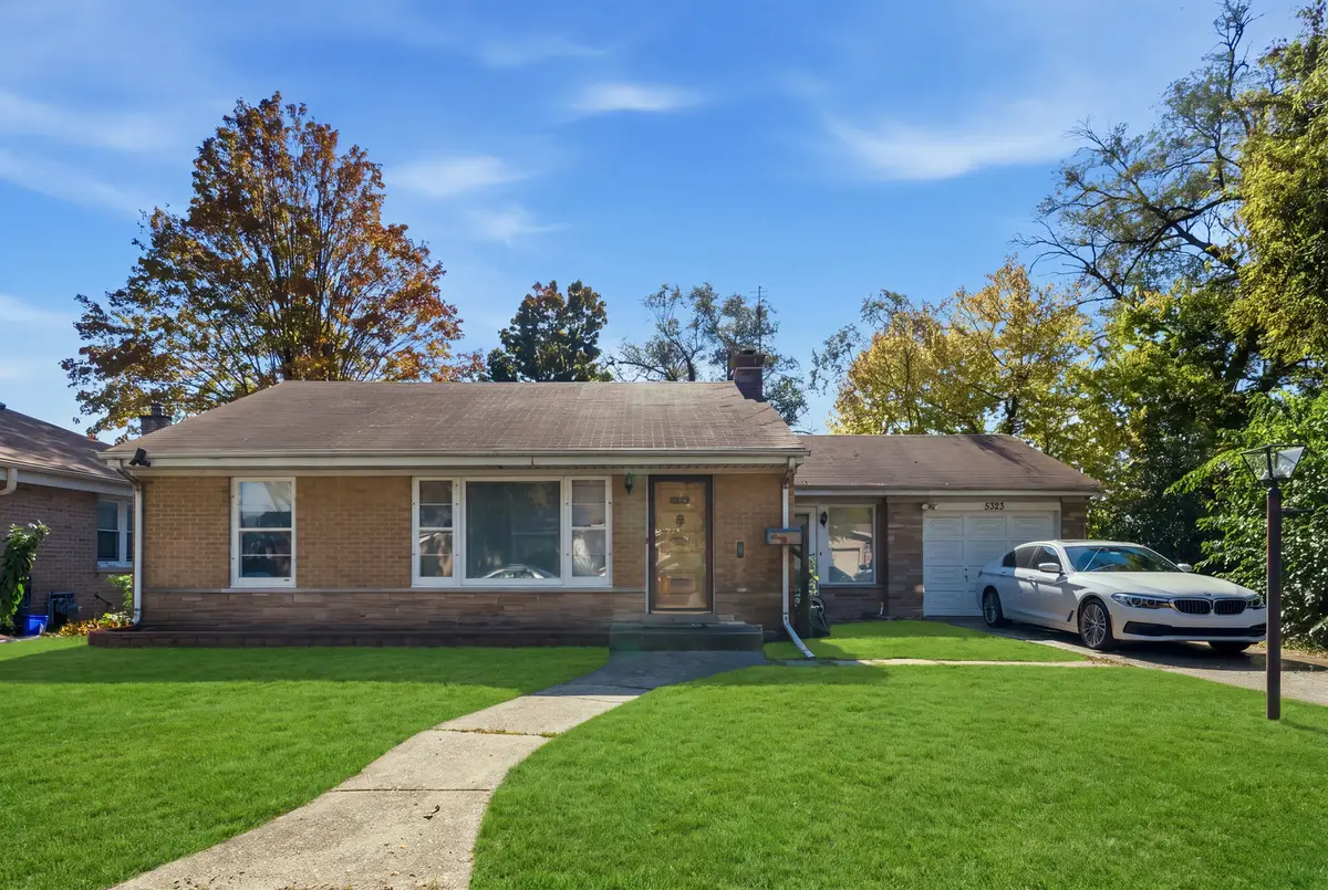 5323 Enfield Avenue, Skokie, IL 60077 - #1