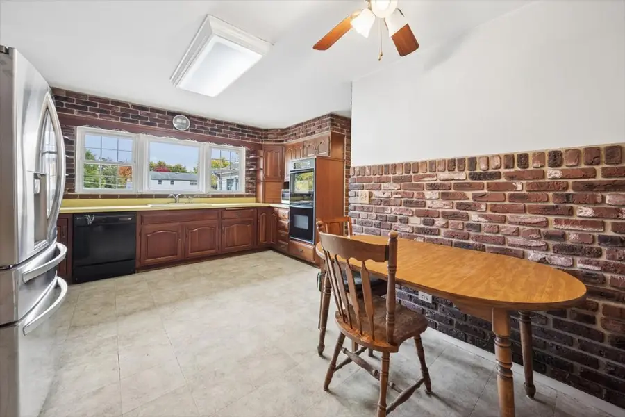 921 Clyde Avenue, Downers Grove, IL 60516 - #2