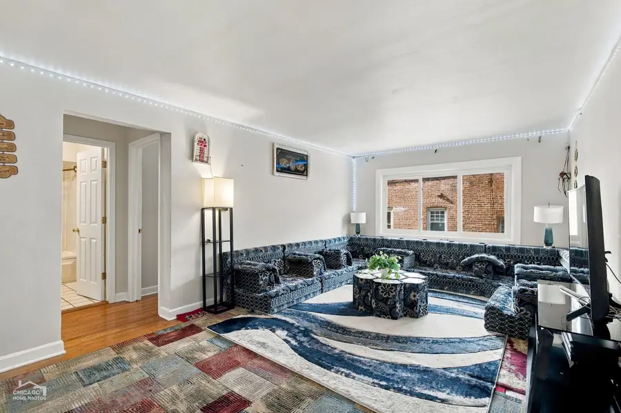 1645 W Farwell Avenue #3B, Chicago, IL 60626 - #2