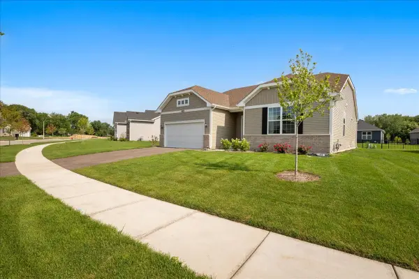 422 Cottrell Lane, Aurora, IL 60506