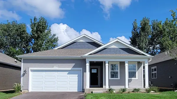 6298 Redwood Trail, Wonder Lake, IL 60097