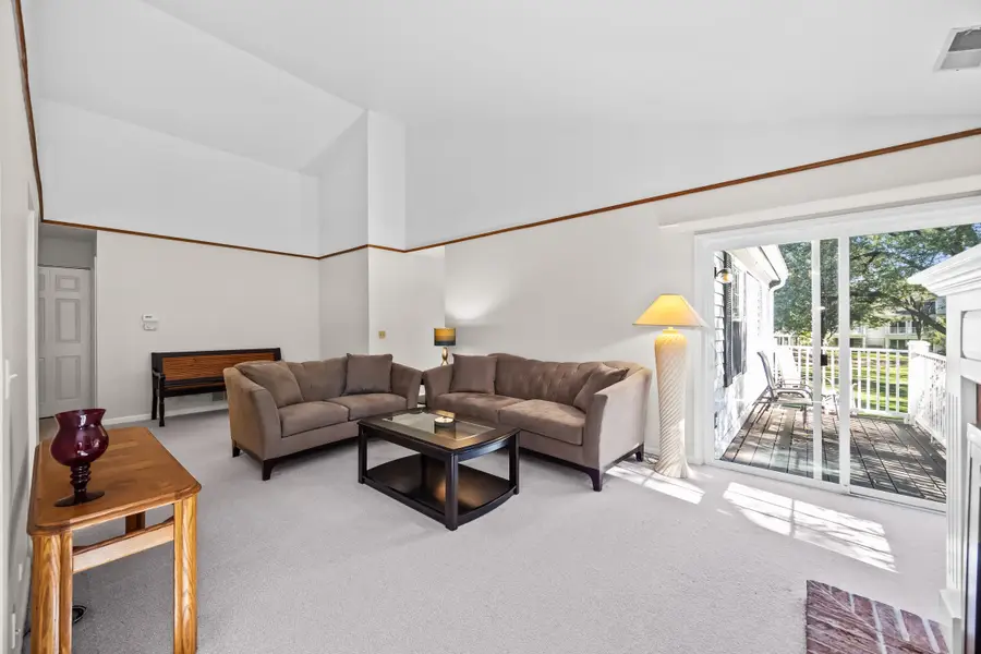 609 Edinburgh Lane #B, Prospect Heights, IL 60070 - #3