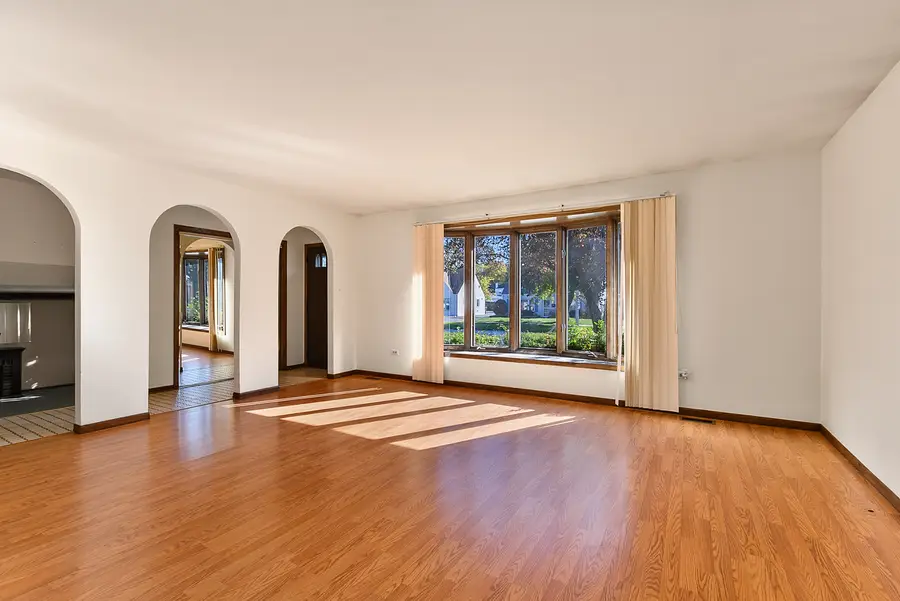 9837 S Kostner Avenue, Oak Lawn, IL 60453 - #2