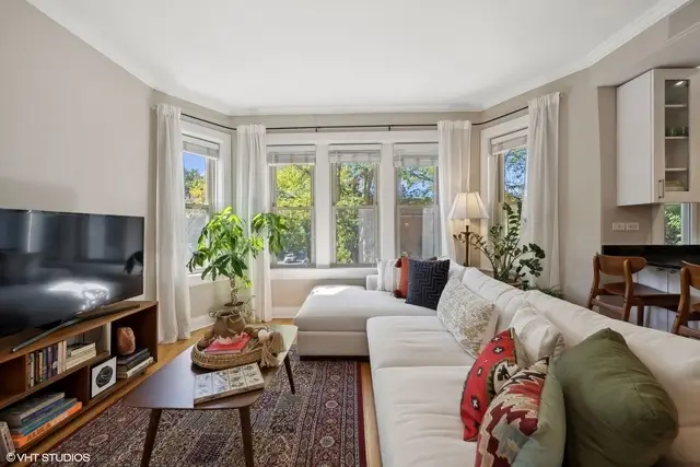 4901 N Leavitt Street #B3, Chicago, IL 60625 - #2