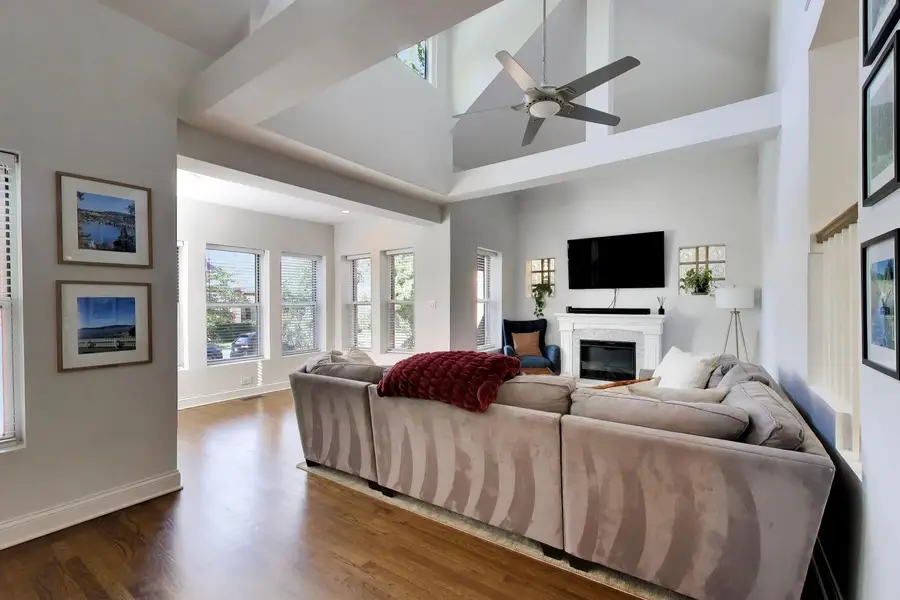 5827 N Fairfield Avenue, Chicago, IL 60659 - #3