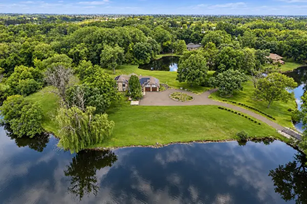 17N396 Binnie Lakes Trail, Dundee, IL 60118
