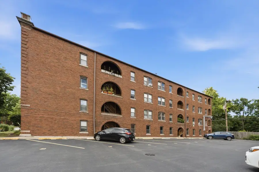 52 Forest Avenue #2N, Riverside, IL 60546 - #3