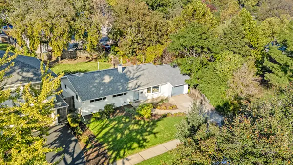 414 Austin Street, Downers Grove, IL 60515