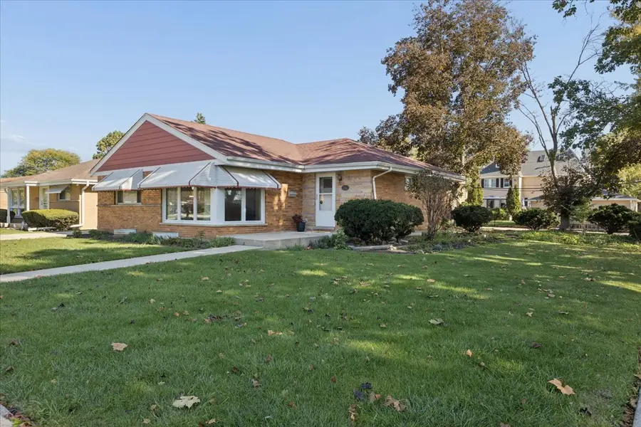 2341 Mayfair Avenue, Westchester, IL 60154 - #3