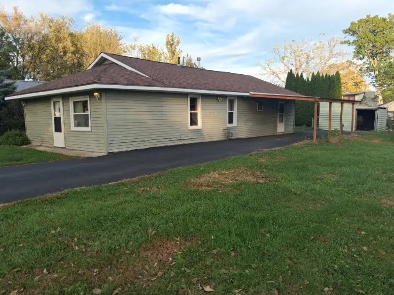 610 Garver Avenue, Rockford, IL 61102 - #2