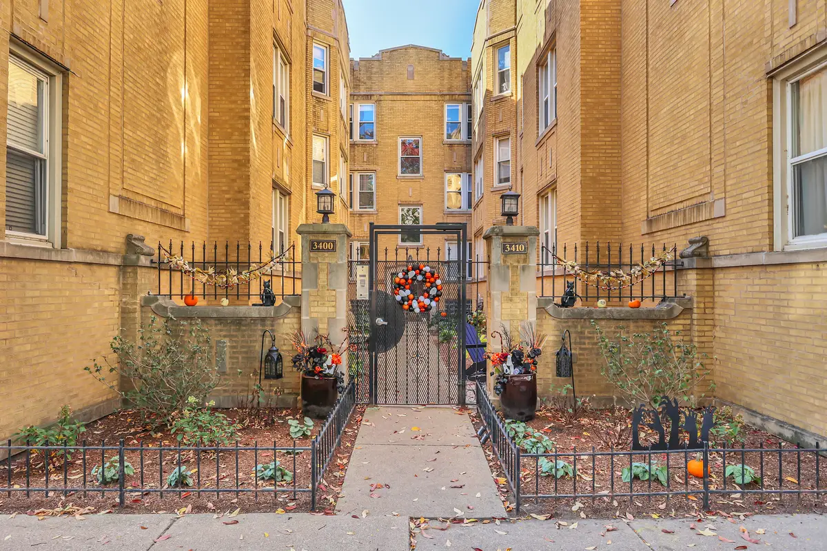 3404 N Bell Avenue #1, Chicago, IL 60618 - #1