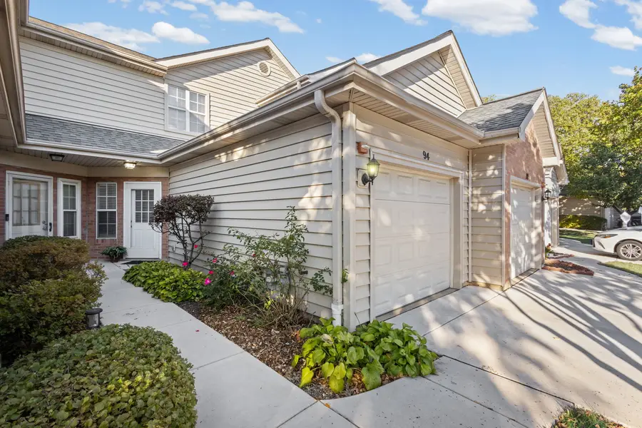 94 Golfview Drive, Glendale Heights, IL 60139 - #2