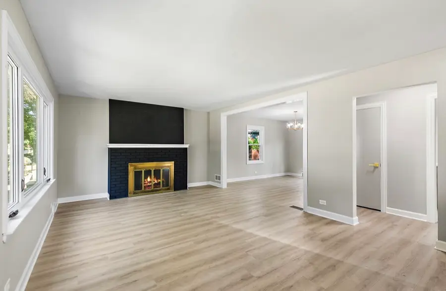 523 S Edgewood Avenue, Lombard, IL 60148 - #3