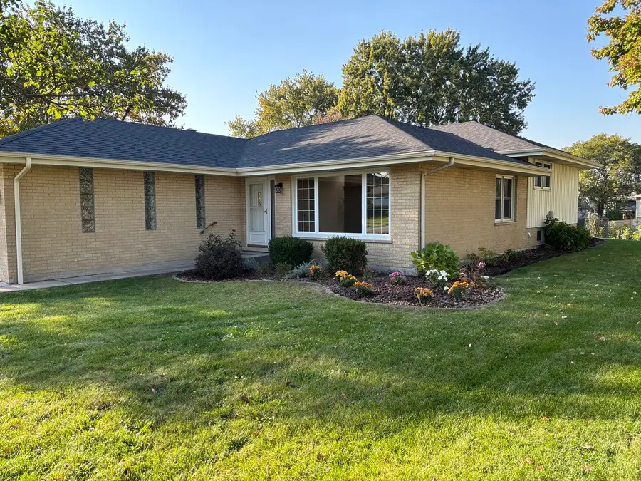 8832 Briarwood Lane, Orland Park, IL 60462 - #2