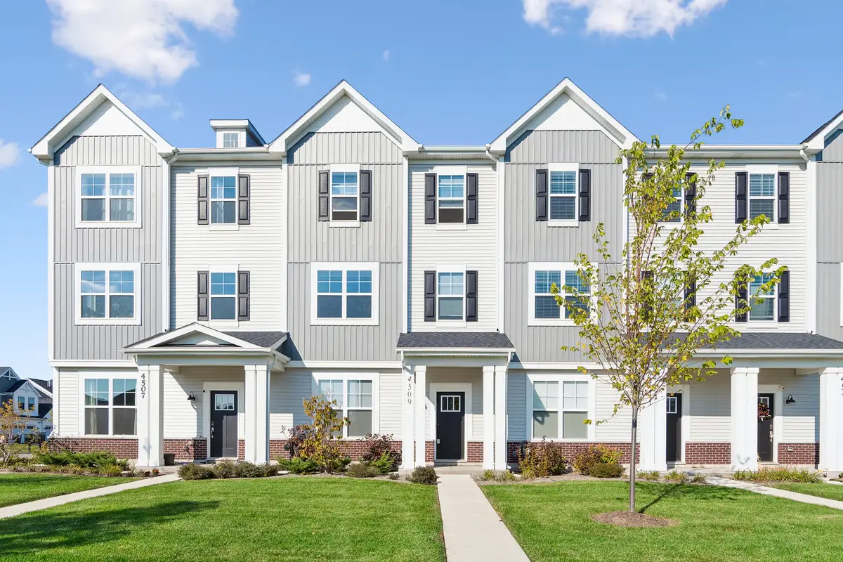 4509 Chelsea Manor Circle, Aurora, IL 60504 - #1