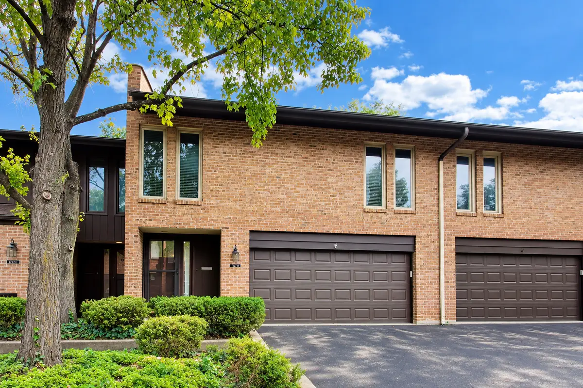 1712 Wildberry Drive #B, Glenview, IL 60025 - #1