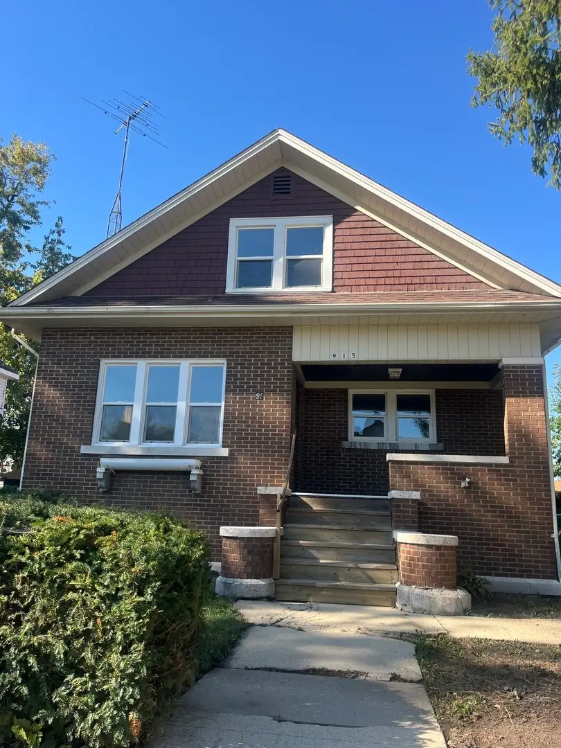 915 N Vine Street, Joliet, IL 60435 - #1