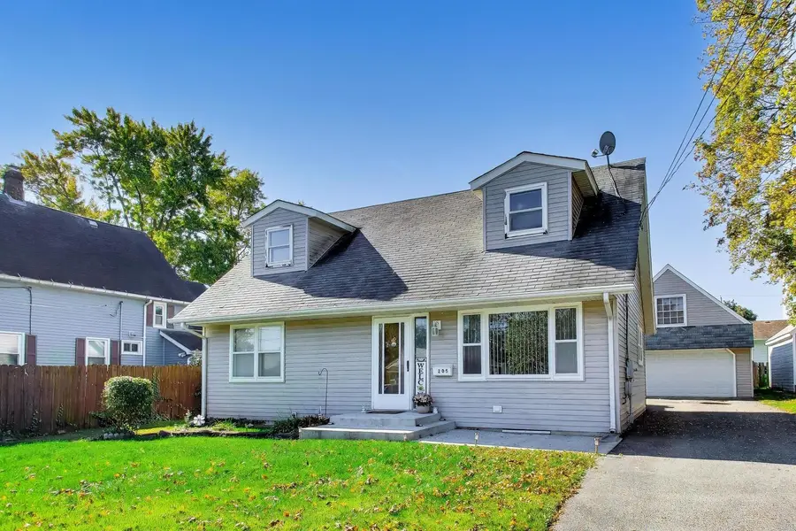 205 N Green Street, Carpentersville, IL 60110 - #2