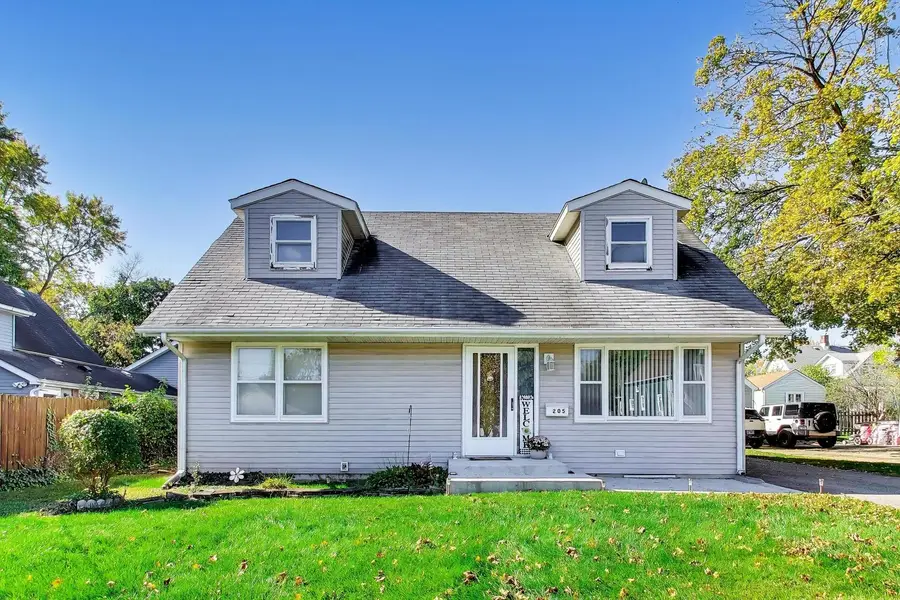 205 N Green Street, Carpentersville, IL 60110 - #3