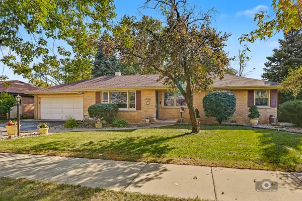 7917 W 112th Street, Palos Hills, IL 60465