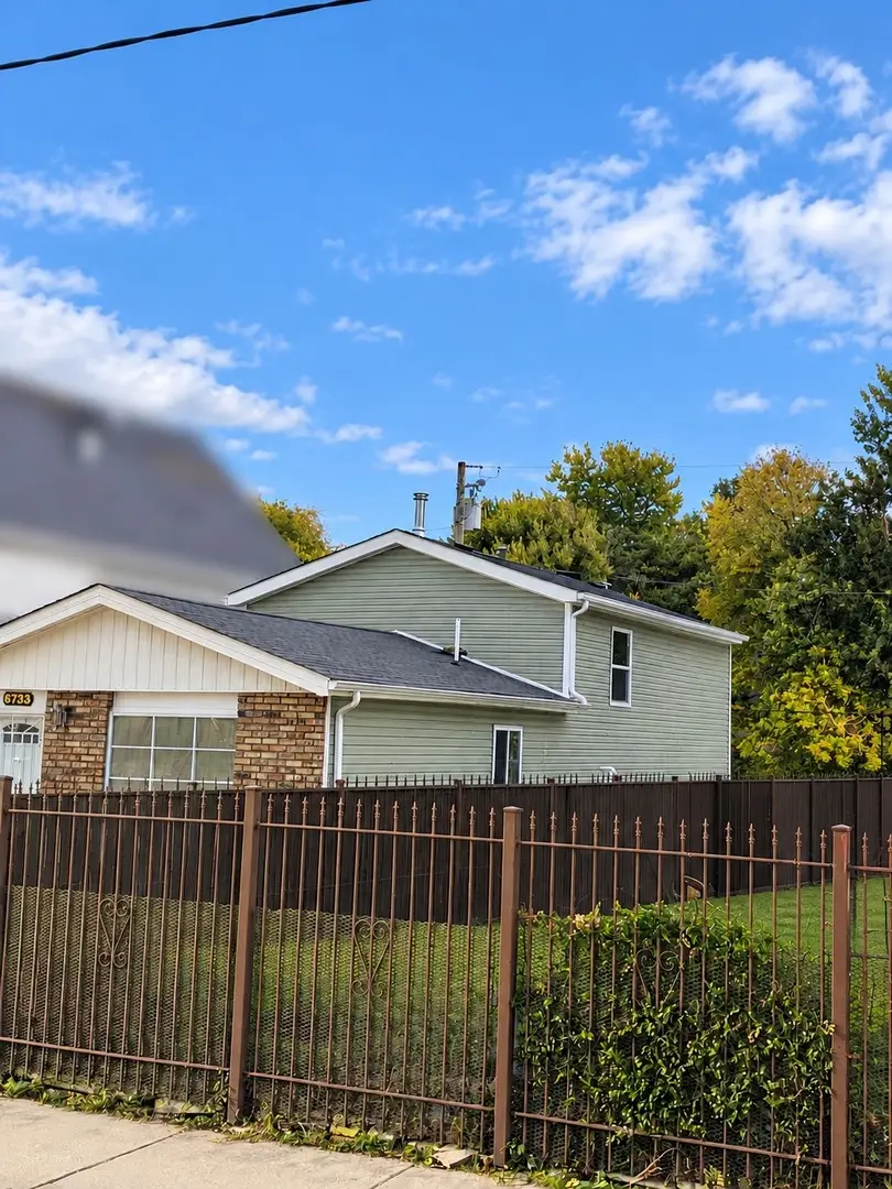 6733 S Throop Street, Chicago, IL 60636 - #2