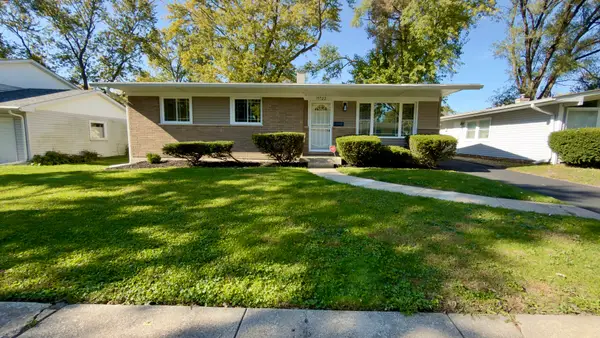 15722 Woodlawn East Avenue, South Holland, IL 60473