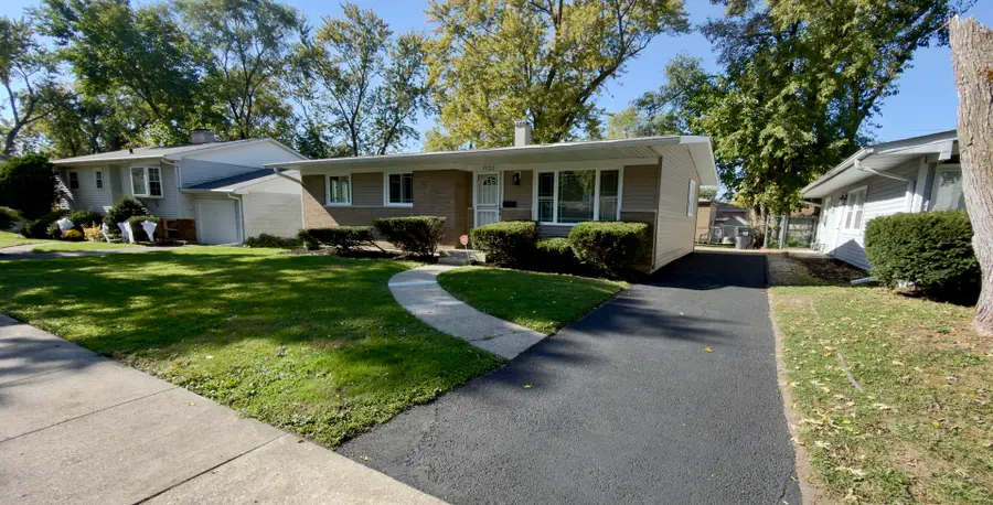 15722 Woodlawn East Avenue, South Holland, IL 60473 - #2