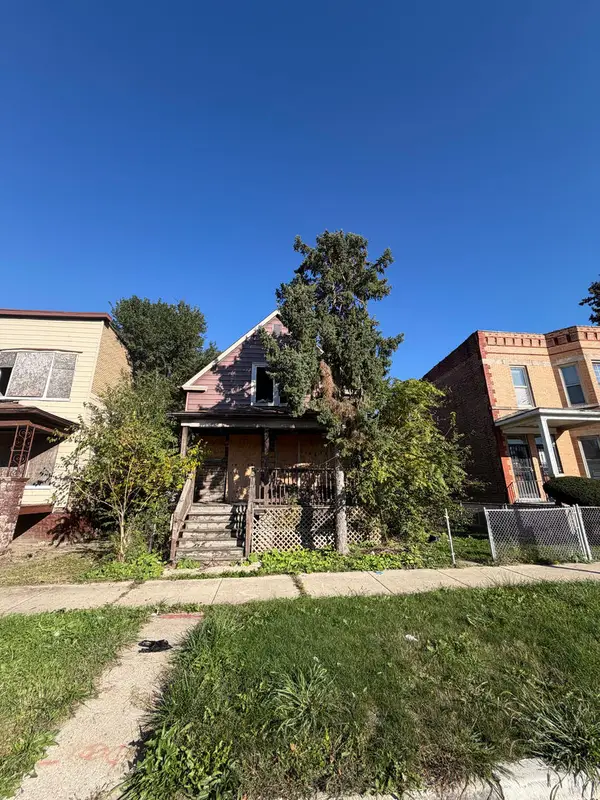 11847 S Lafayette Avenue, Chicago, IL 60628