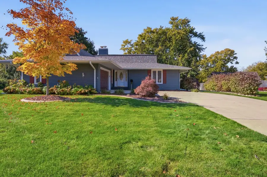 19 Cebold Drive, Montgomery, IL 60538 - #3