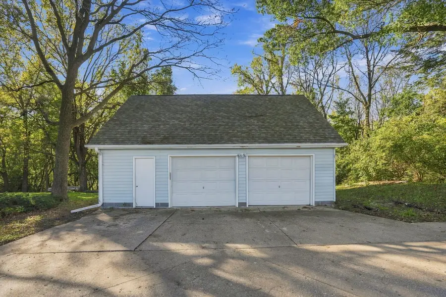 908 Leroy Street, Muscatine, IA 52761 - #2