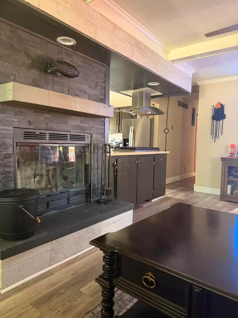 1080 W Woodbine Circle, Galesburg, IL 61401 - #3