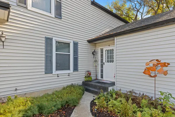 4621 High Point Drive #6, Rockford, IL 61114