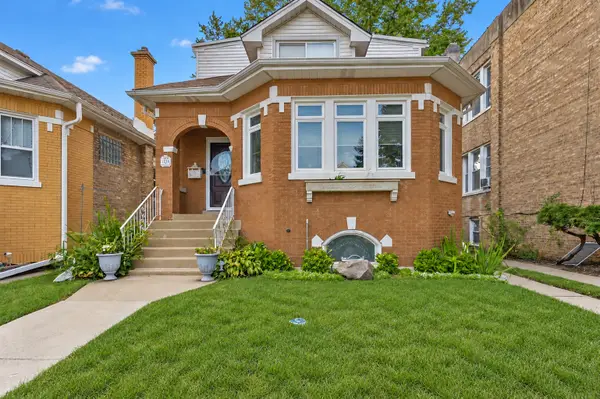 1338 Home Avenue, Berwyn, IL 60402