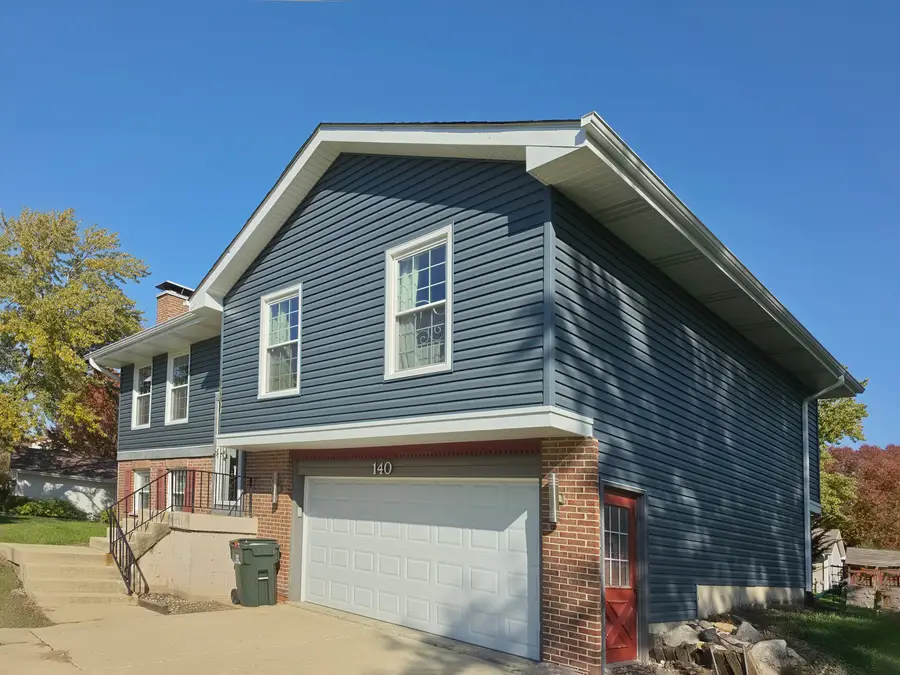 140 S Whispering Hills Drive, Naperville, IL 60540 - #2