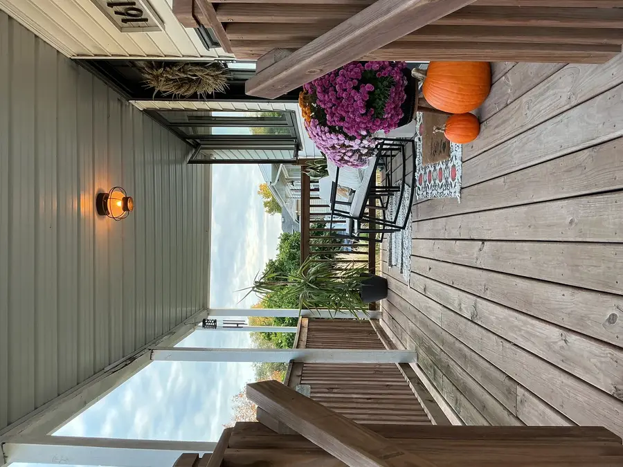 1615 Sobieski Street, La Salle, IL 61301 - #3