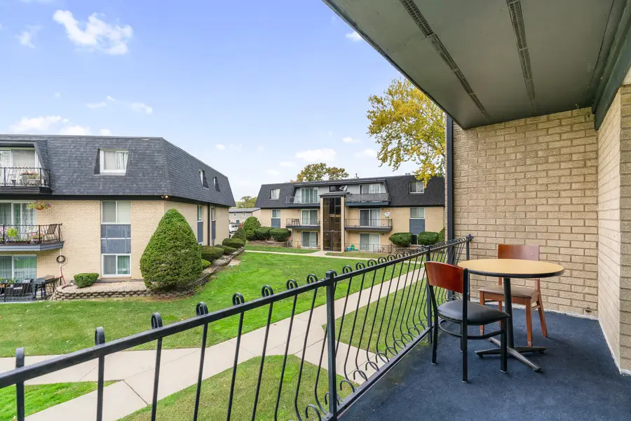 11128 S 84th Avenue #2B, Palos Hills, IL 60465 - #3