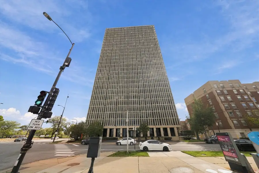 6700 S South Shore Drive #4K, Chicago, IL 60649 - #3