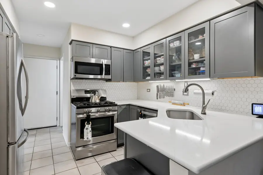 Address Withheld By Seller, Naperville, IL 60563 - #3