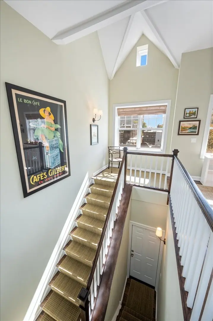 618 W Oakdale Avenue #5, Chicago, IL 60657 - #3