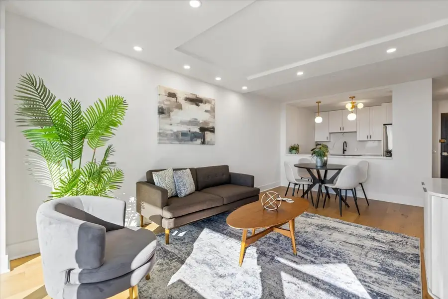 1560 N Sandburg Terrace #4003J, Chicago, IL 60610 - #2