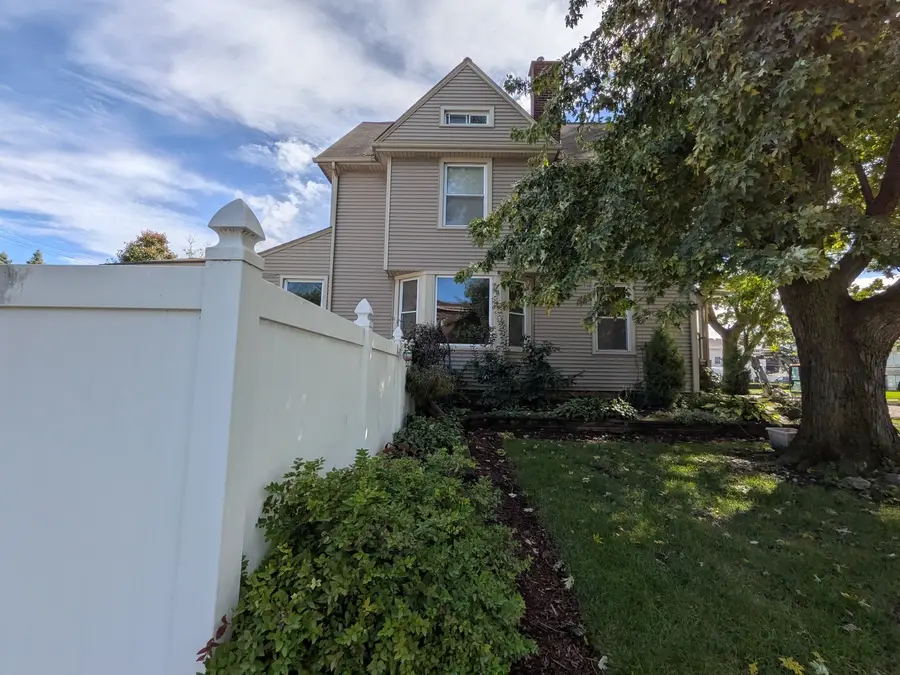 6917 34th Street, Berwyn, IL 60402 - #2
